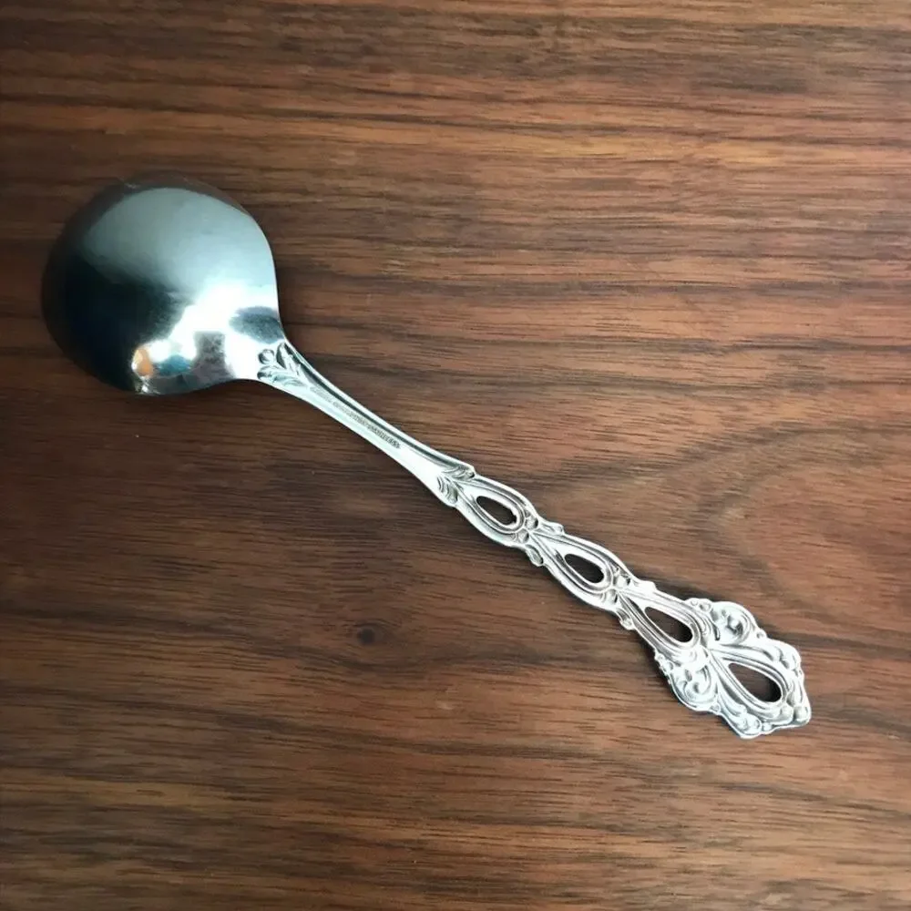 Oneida Community CHANDELIER Stainless Glossy Round Bowl Gumbo/Soup Spoon
